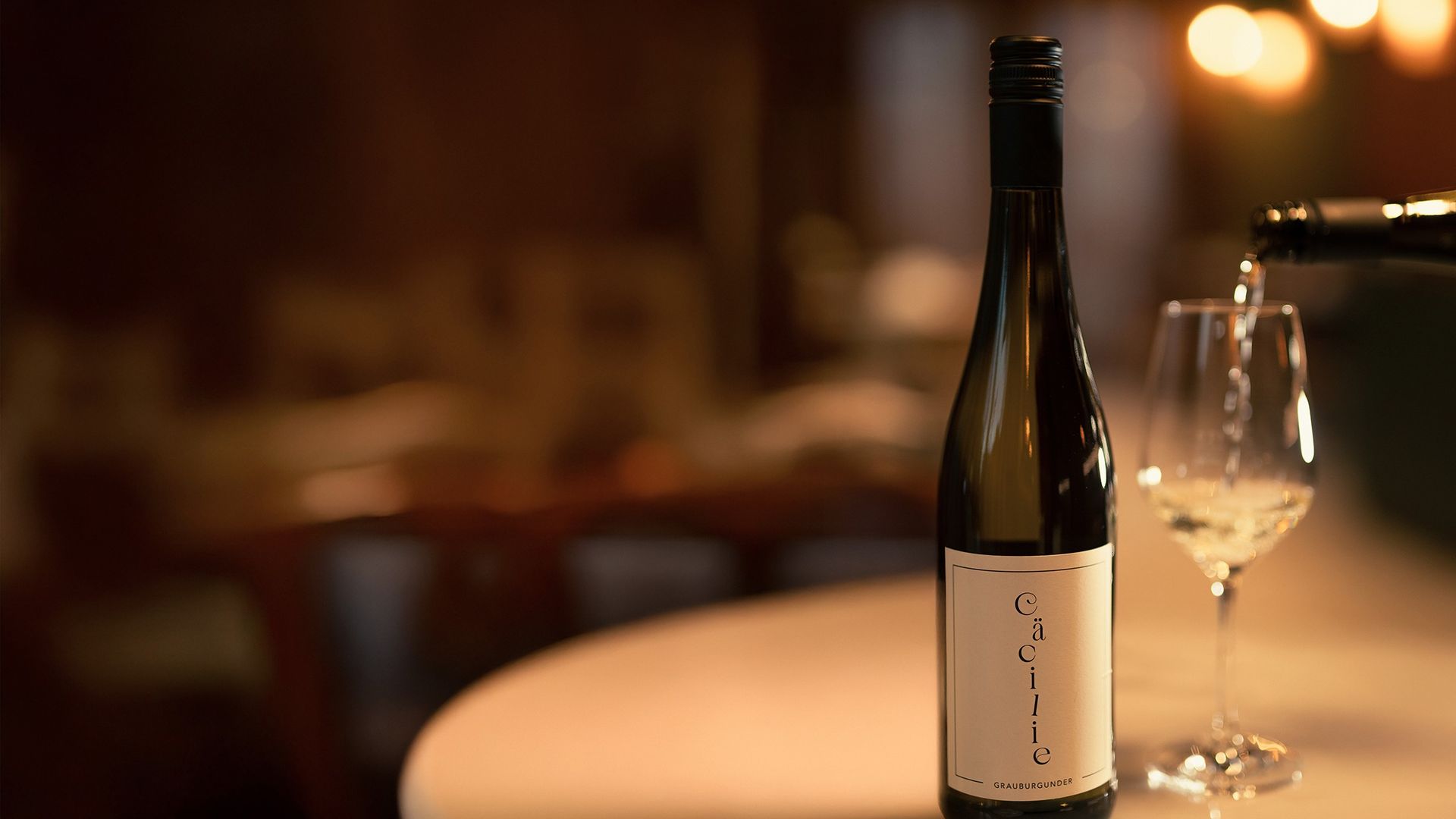 Weißwein in der Cäcilie